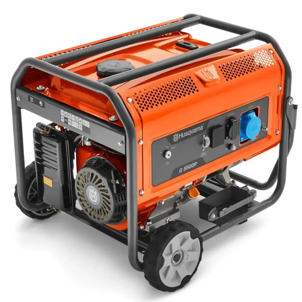 Gerador de energia a gasolina 5,5 KW 4 tempos trifásico G5500P Husqvarna — fotografia de referência