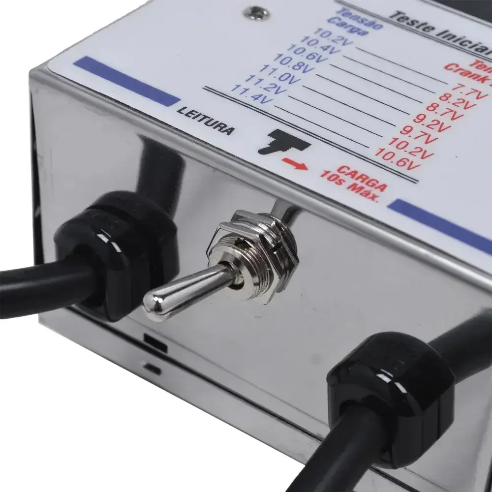 Teste de bateria modelo alternador com 500A da Planatc — fotografia 9