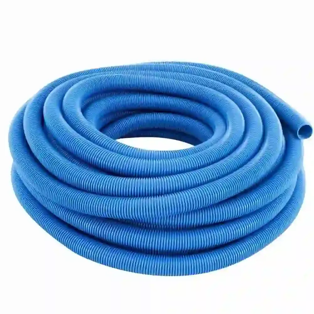 Mangueira flutuante 30 metros para limpeza de piscina Fluidra — fotografia de referência