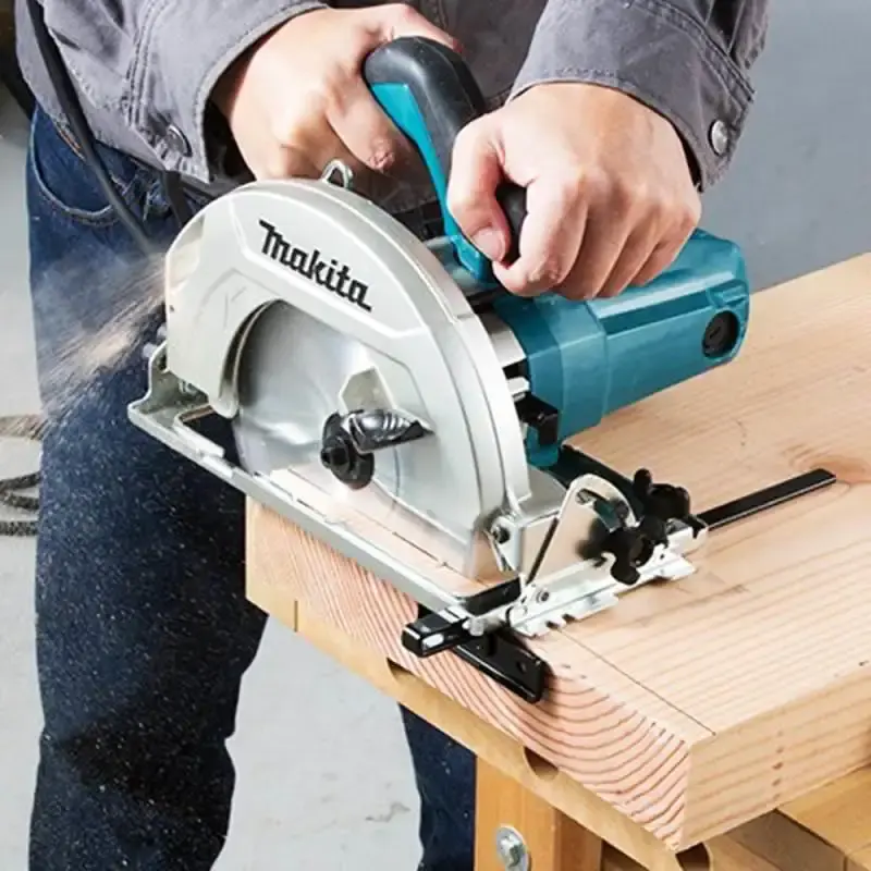 Serra circular 7.1/4 POL 1600W HS7010 Makita 110 V — fotografia 4