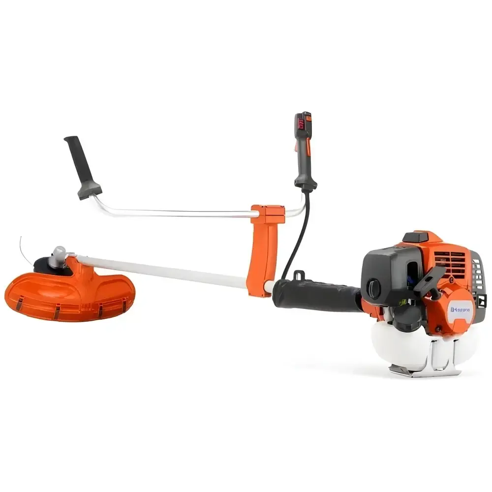 Roçadeira a gasolina 2,1 CV 41,5 CC lâmina 2 facas 143RST Husqvarna — fotografia de referência