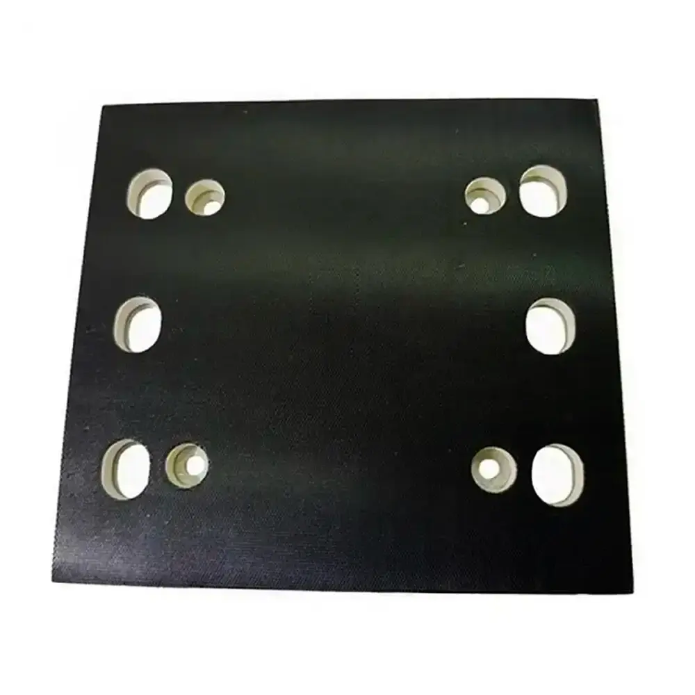 Placa base preta esponjosa para lixadeira orbital GSS 140 a 2610924724 Bosch — fotografia de referência