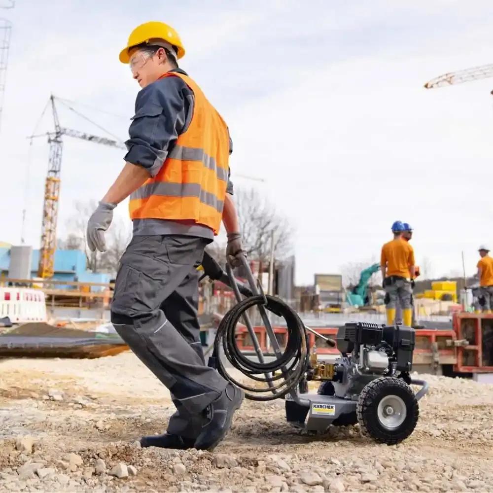 Lavadora de alta pressão a gasolina 600 l/h HD 6/15G Karcher — fotografia 7