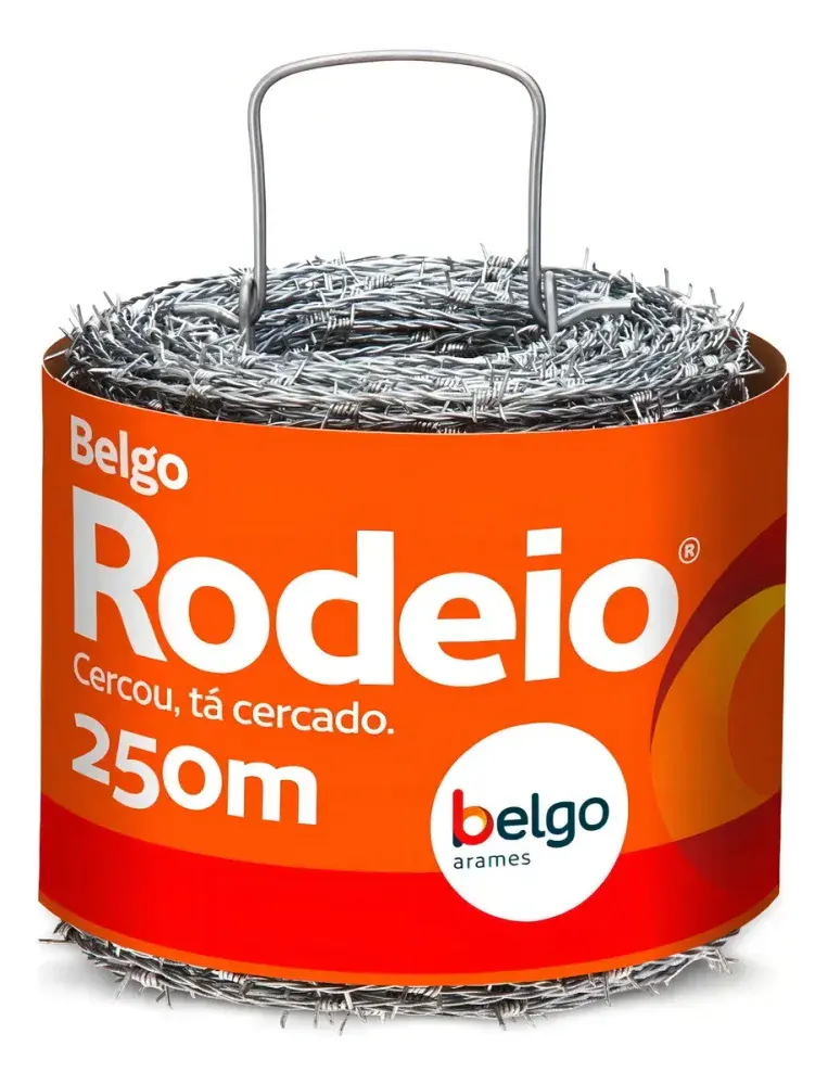 Arame farpado 1,60MM 250M rodeio Belgo — fotografia de referência