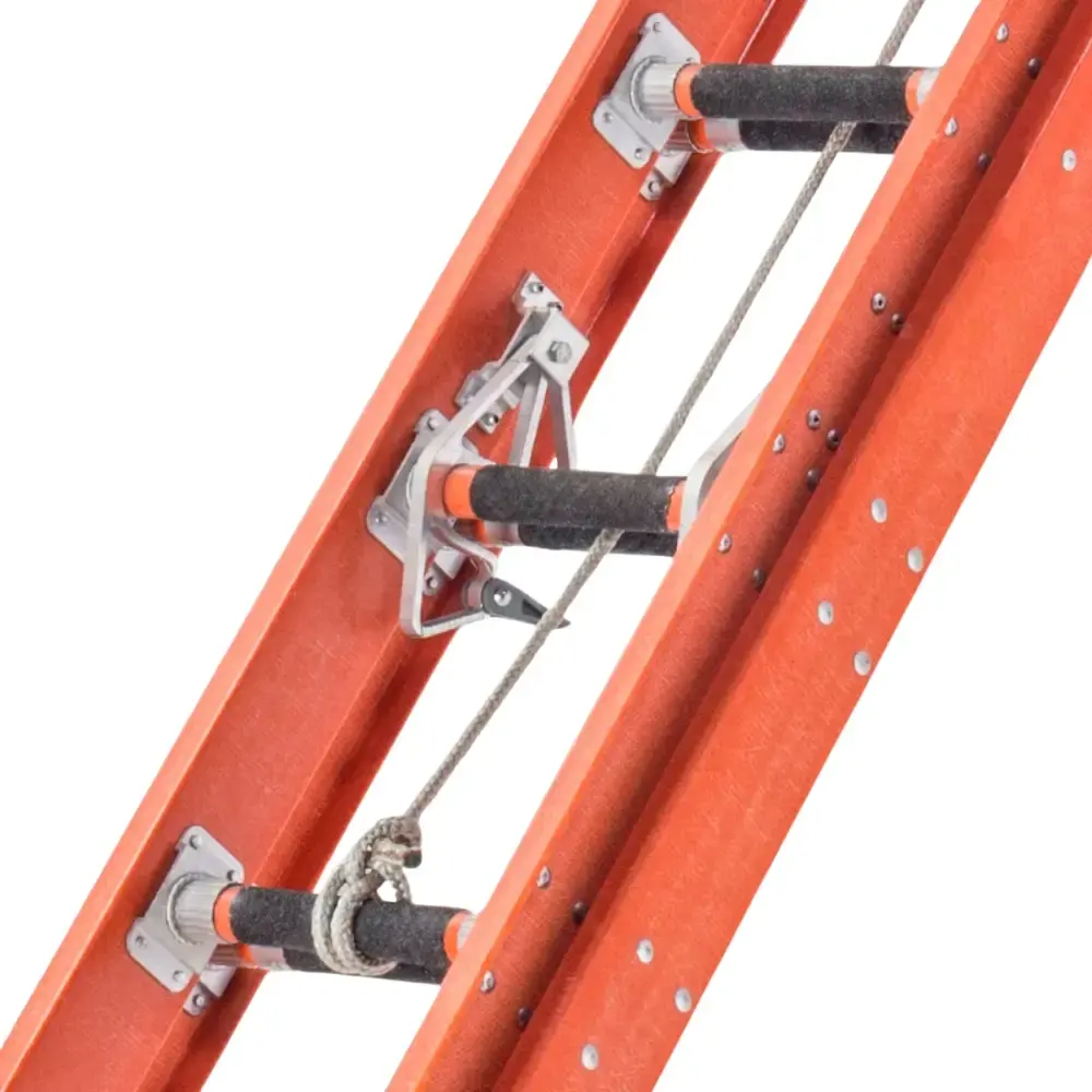 Escada Extensível de Fibra de Vidro 31 Degraus 570 x 960 CM SÍNTESE — fotografia 4