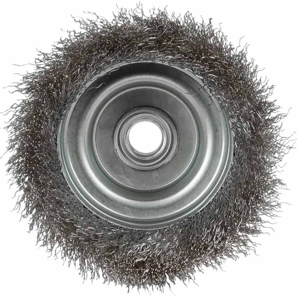 Escova copo em aço carbono rosca M14 2.1/2 63,50MM Worker — fotografia 4