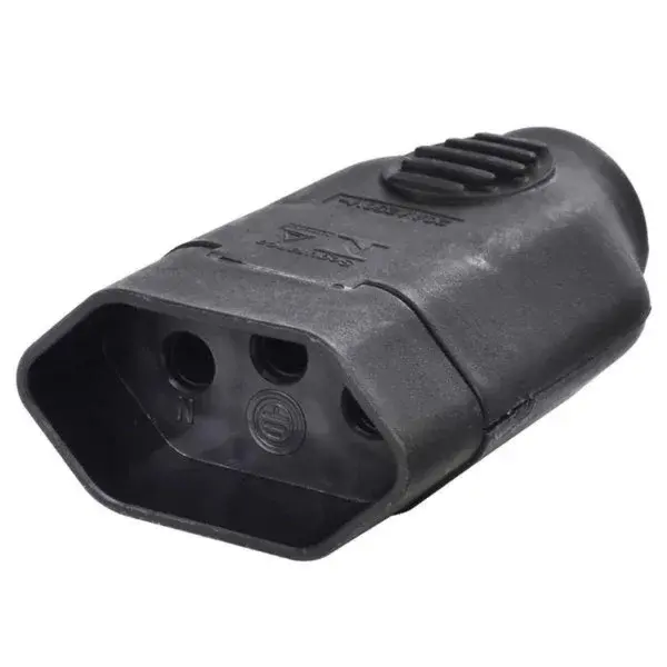 Plugue femea 2P+T 10A - 250V preto Ilumi — fotografia de referência