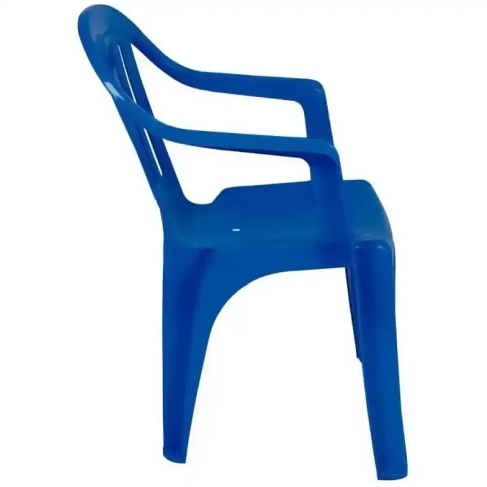 Cadeira tipo poltrona em plástico bela vista azul Mor — fotografia 3