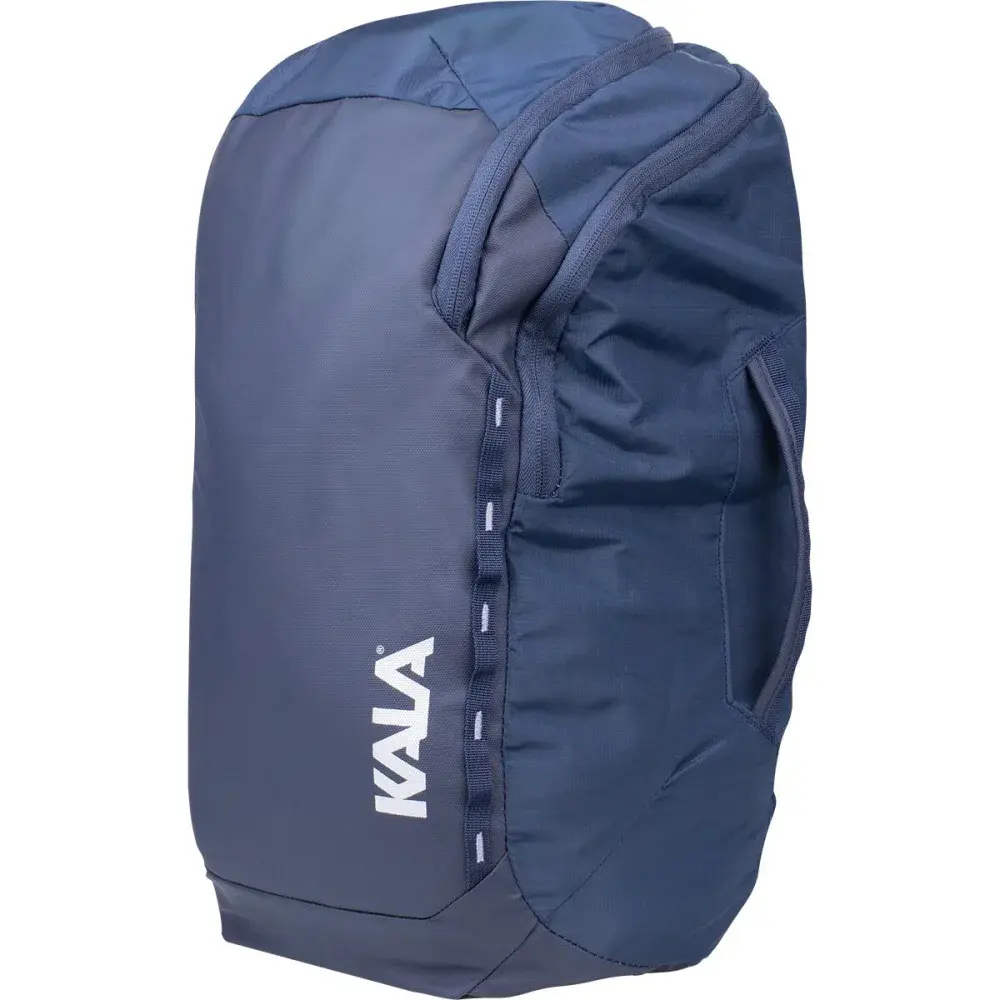 Mochila journey com 35L na cor azul da Kala — fotografia de referência