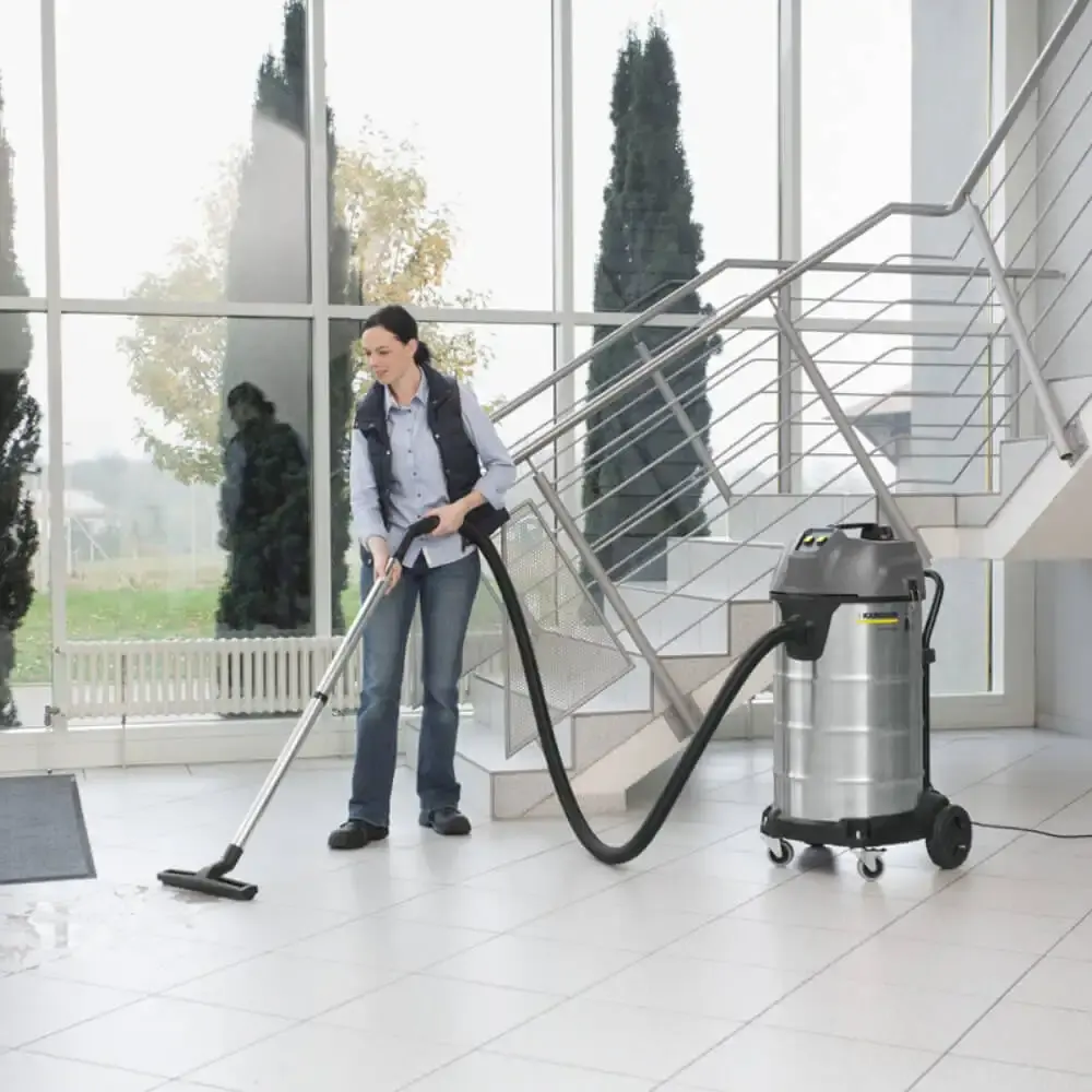 Aspirador de pó e líquido 90 litros 2200W NT 90/2 me classic 220V 16677050 Karcher 220 V — fotografia 8