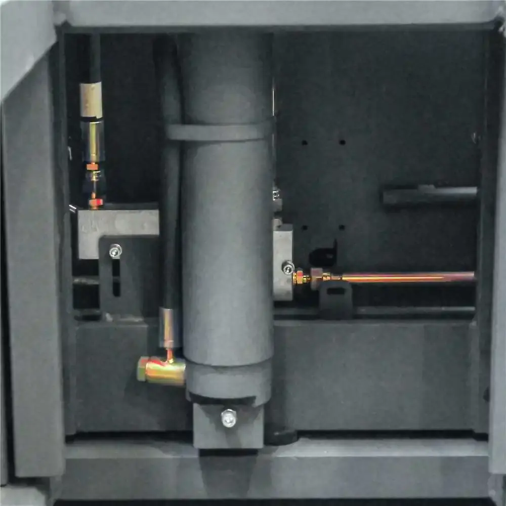 Empilhadeira elétrica 1,5 tonelada 1150X695MM EEV 1500 Vonder — fotografia 4