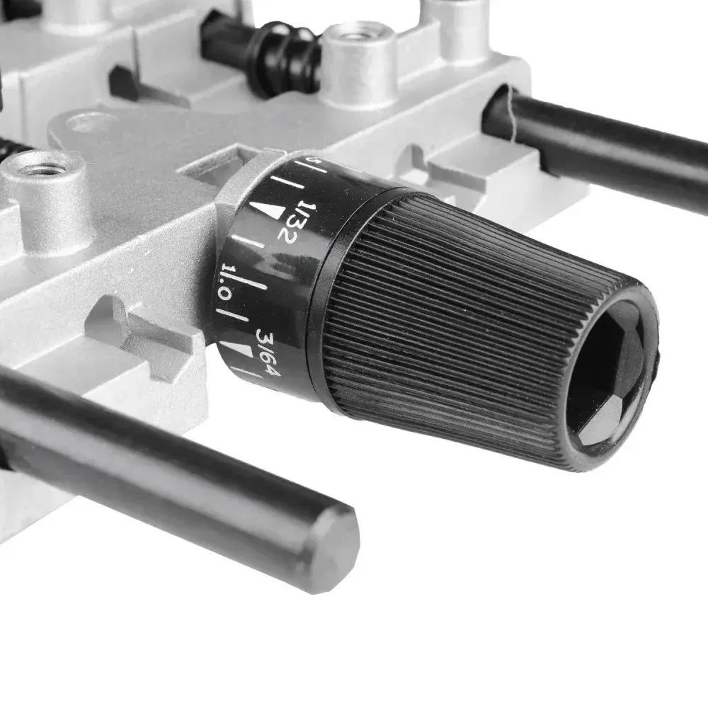 Tupia com base de imersão 1600W gof 1600 ce Bosch - 127V — fotografia 4