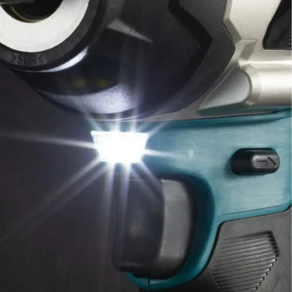 Chave de impacto 1/2POL 700NM a bateria 18,0V sem carregador e bateria Makita — fotografia 4