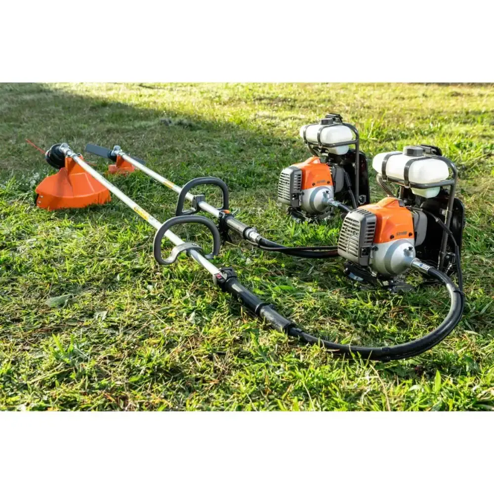 Roçadeira costal a gasolina 1,47KW 541RB Husqvarna — fotografia 6