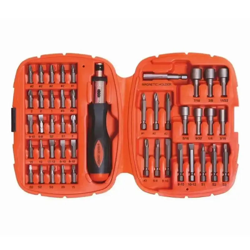 Kit de bits. chave e estojo jogo com 45 peças 71-945-LA black & decker — fotografia 2