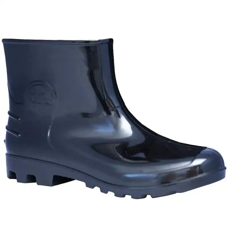 Bota PVC tipo galocha cano curto preta safety boots Kadesh 41 — fotografia de referência