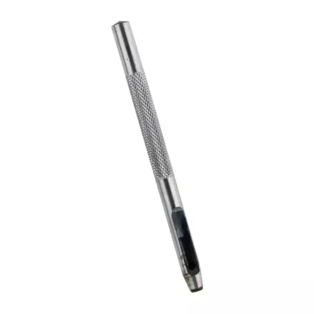 Vazador em aço furador 4MM Starfer — fotografia de referência