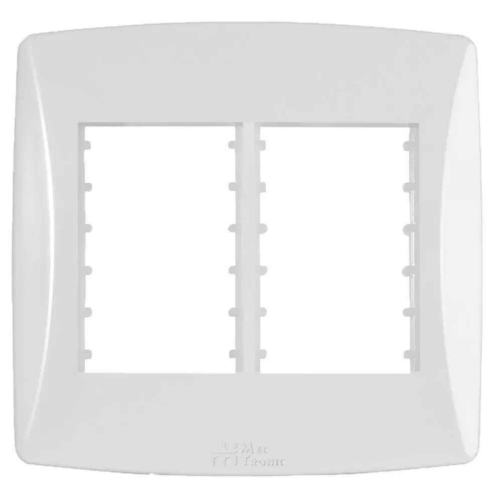 Placa 4X4 6 postos horizontal branco petra Mectronic — fotografia de referência