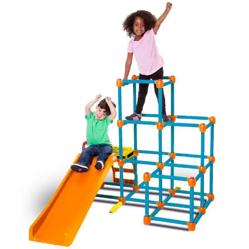 Brinquedo playground everest escalada com escorregador 562100 BEL — fotografia de referência