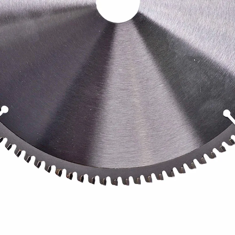 Disco de serra 12 100 d para corte em alumínio Dewalt — fotografia 5