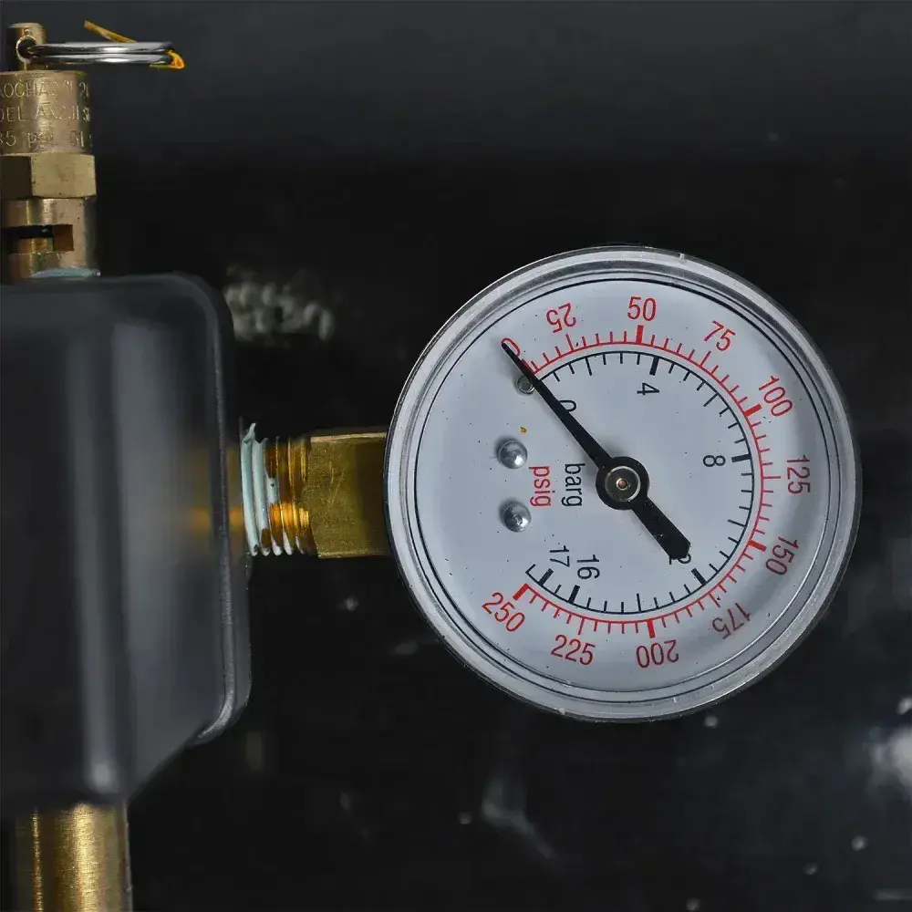 Compressor 20 pcm 20 0LTS 125LBS 220/380V Schulz — fotografia 10