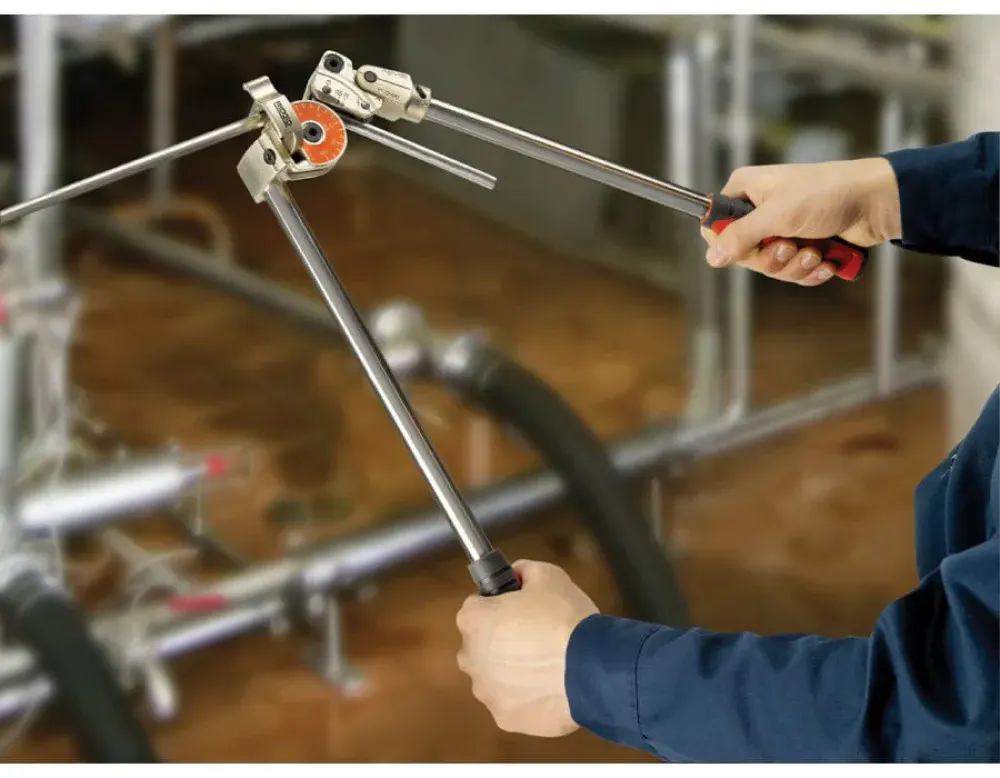 Curvador de tubo 1/2 aço inox alavancado modelo 608 Ridgid — fotografia 3