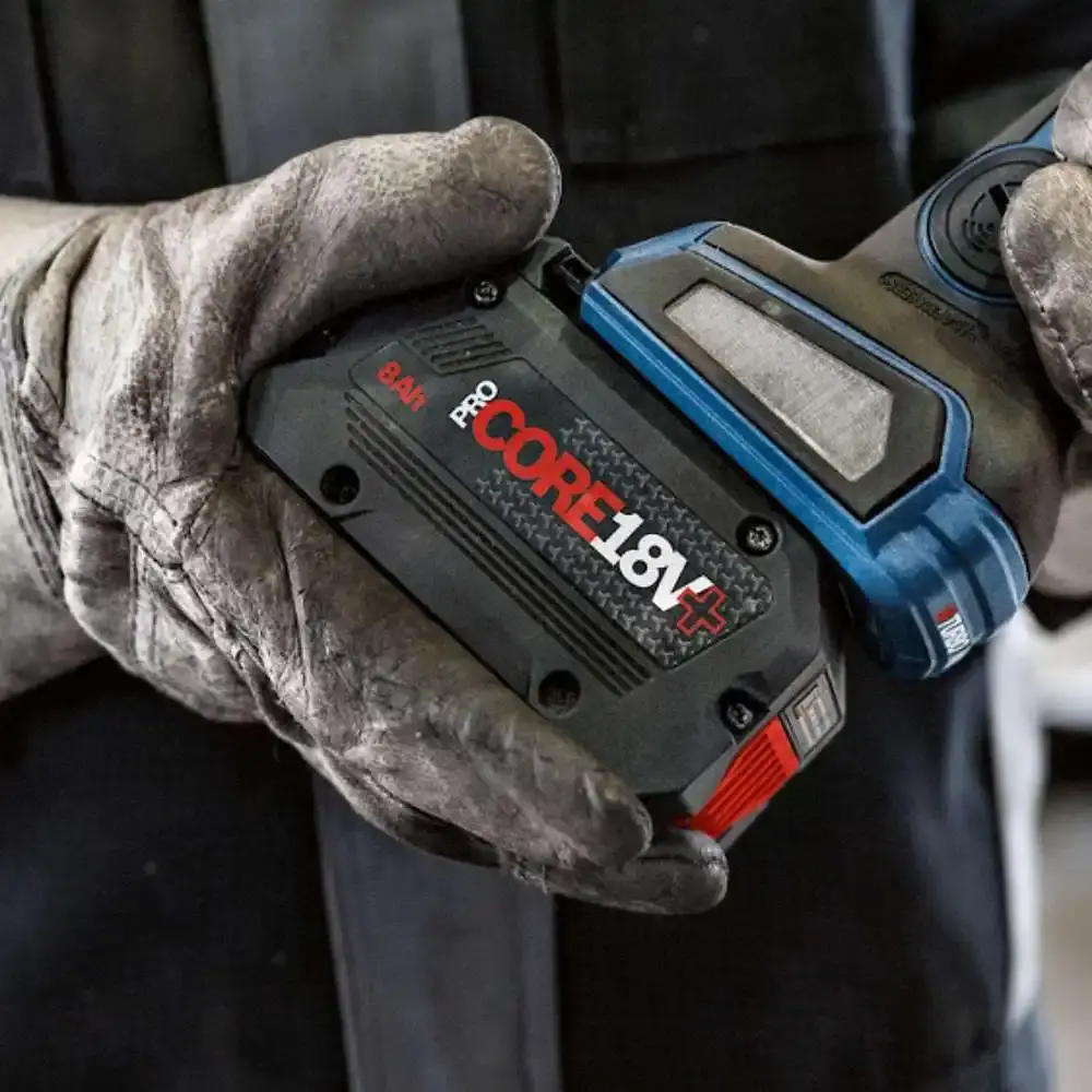Aparador de cerca viva GHE 18V-60 com bateria 8,0AH 18V e carregador bivolt Bosch — fotografia 6