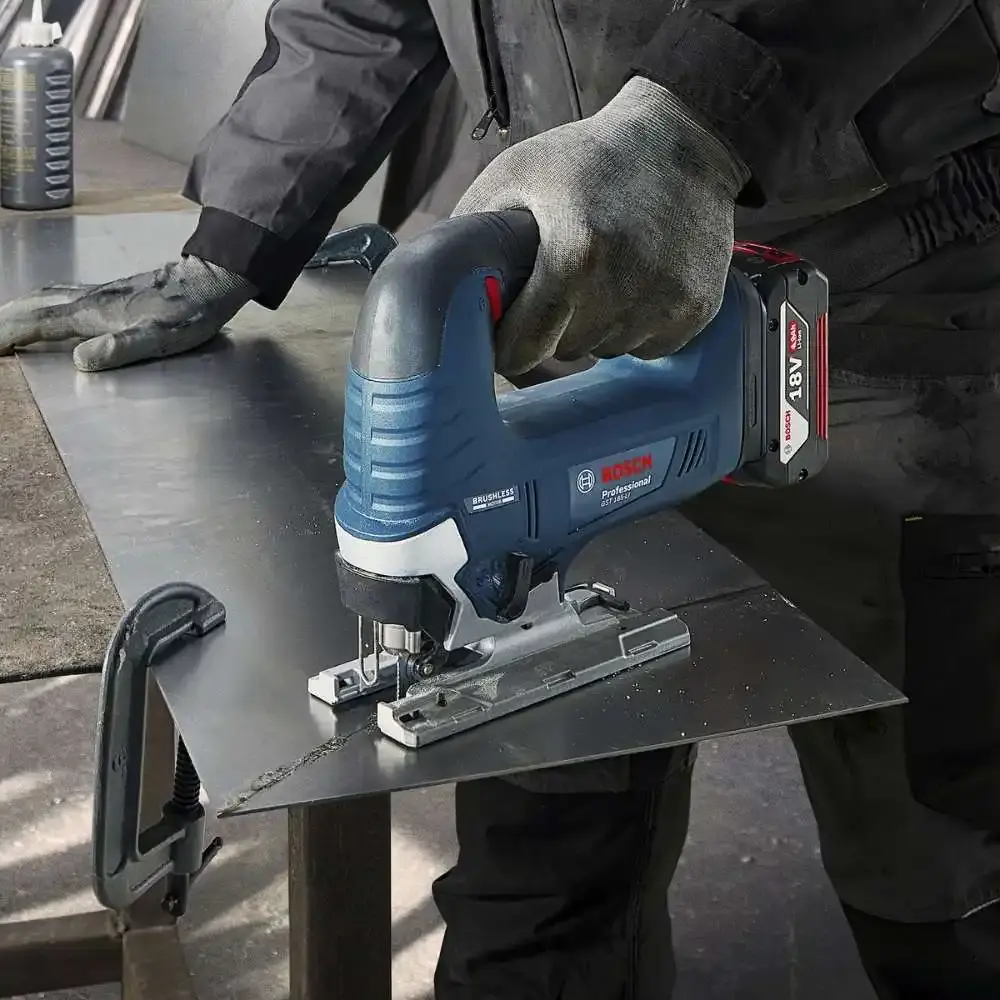 Serra tico-tico 18V GST 185-LI brushless com bateria 4AH Bosch — fotografia 7