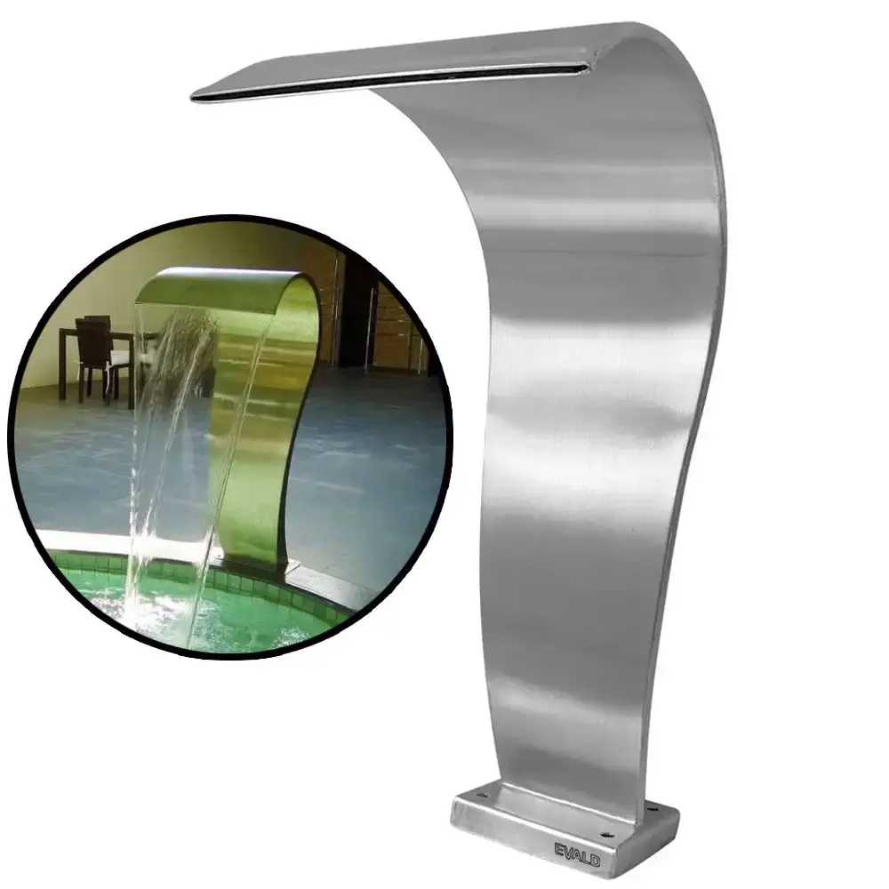 Cascata Piscina 70 x 38 CM em Aço Inox Legítimo Naja Média EVALD — fotografia de referência