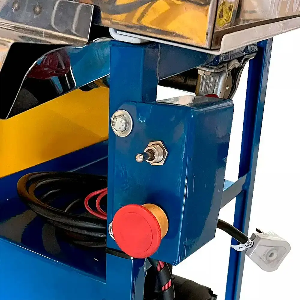 Engenho moenda para cana rolos de inox motor 1,0 CV elétrico M-700 Maqtron 220 V — fotografia 3