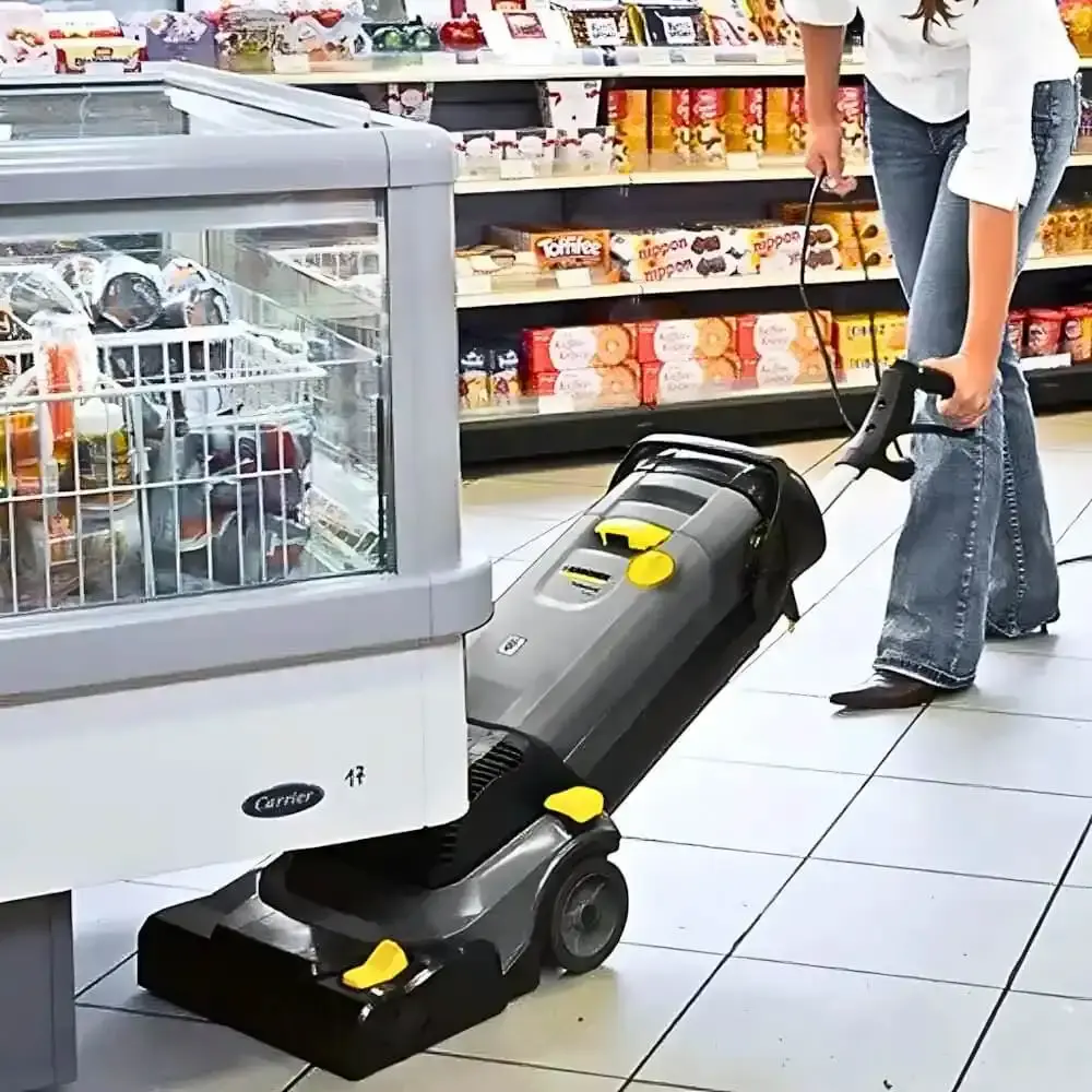 Lavadora e secadora de piso elétrica 700W BR 30/4 EP Karcher 220 V — fotografia 4