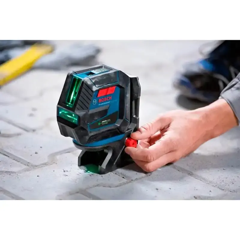 Nível à laser de linhas verdes com tripé e acessórios GCL 2-50G 0601.066.M01 Bosch — fotografia 9