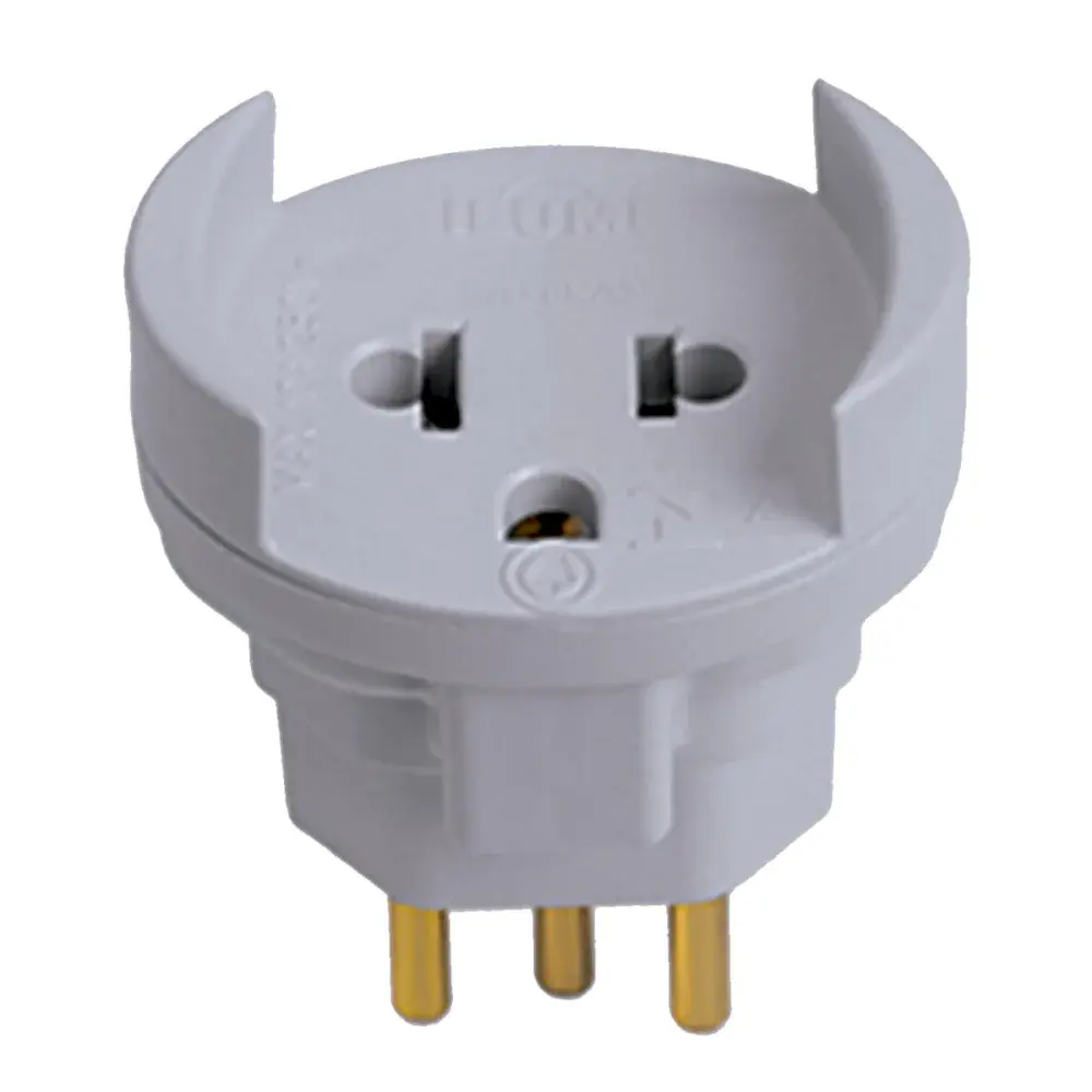 Adaptador universal Ilumi para 2P+T red 10A cz