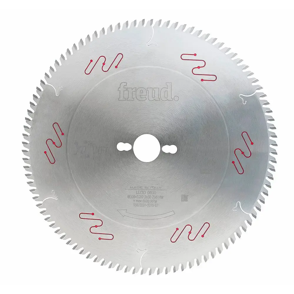 Disco serra circular 300 MM 96D para madeira e MDF F03FS05093000 Freud — fotografia de referência