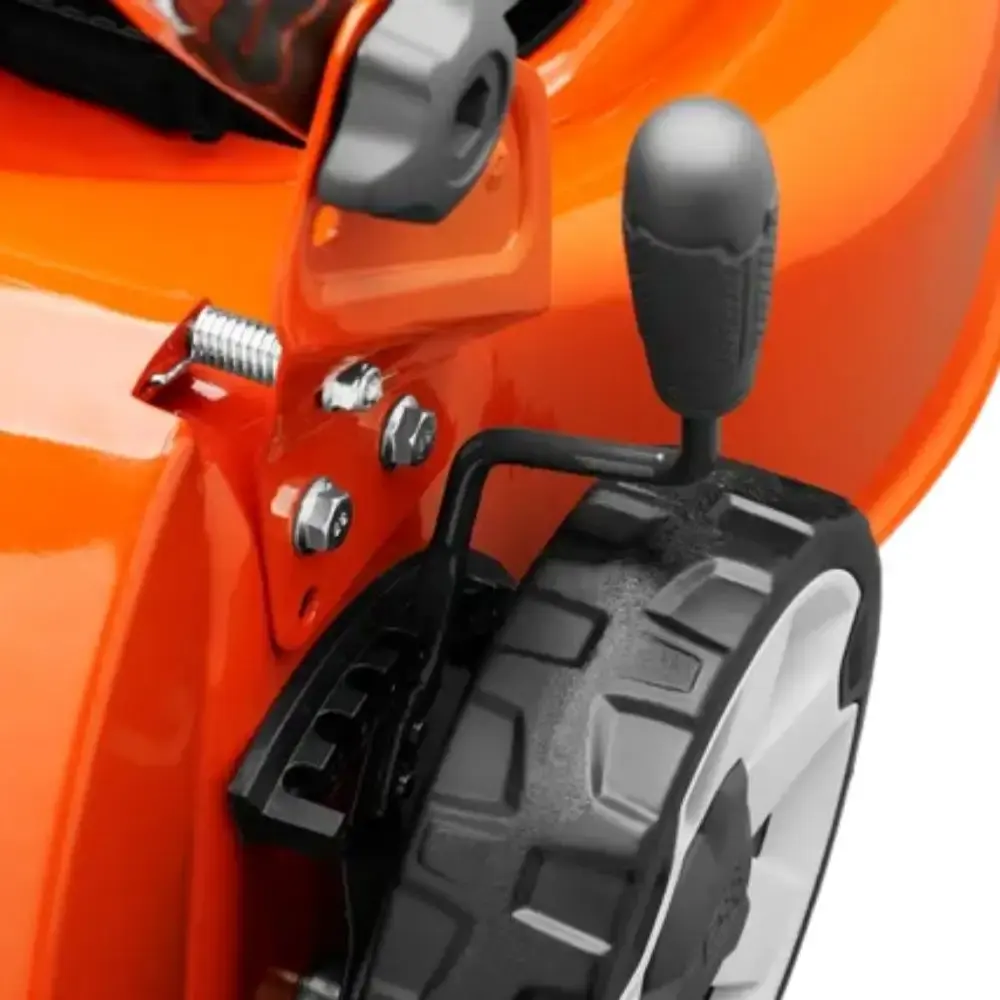 Cortador de grama a gasolina 3,6 HP corte 51 CM com recolhedor LC-151 Husqvarna — fotografia 9