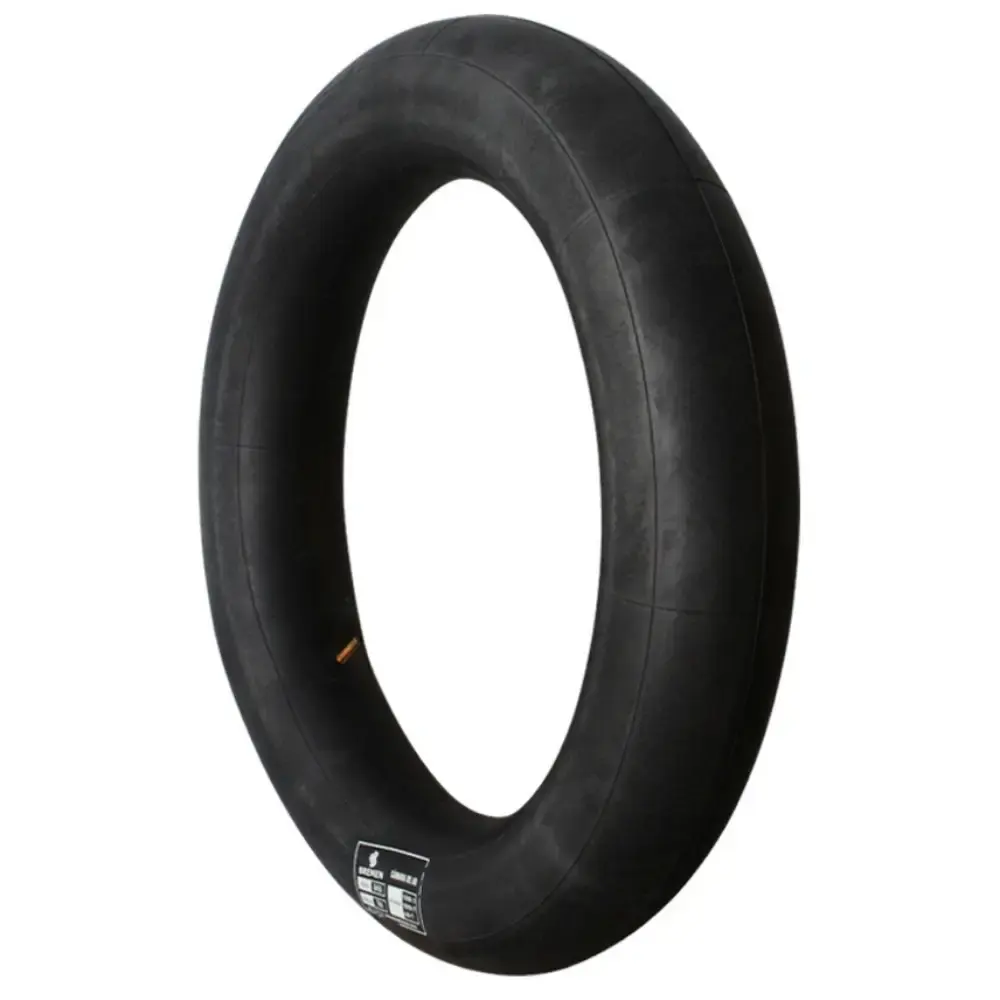 Câmara de ar pneu aro 17 para moto falcon e XT600 Bremen — fotografia de referência