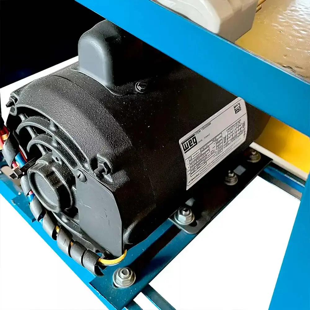Engenho moenda para cana rolos de inox motor 1,0 CV elétrico M-700 Maqtron 220 V — fotografia 4