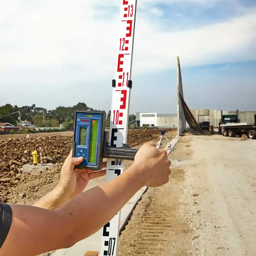 Receptor laser LR 45 para GRL 250 HV e 300 HV Bosch — fotografia 7