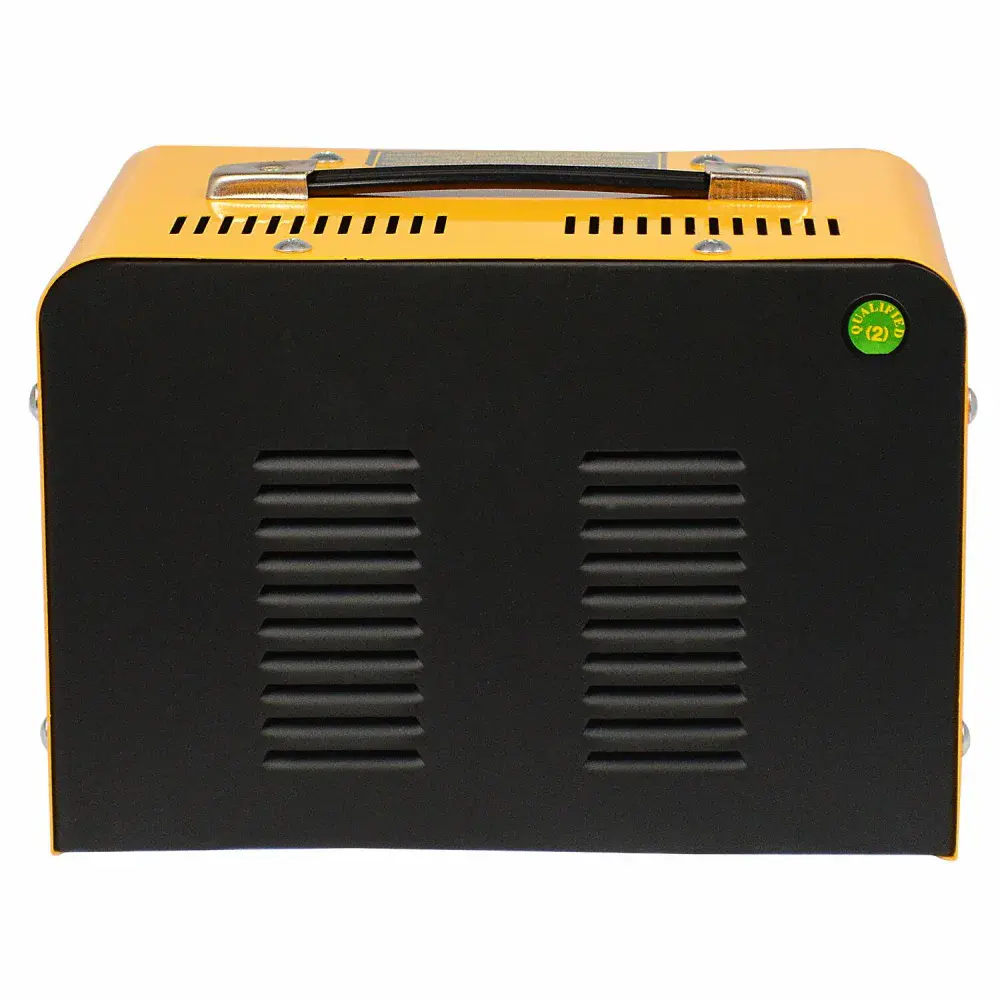Carregador de bateria 10A 12/24V LCB-10 Lynus - 220V — fotografia 3