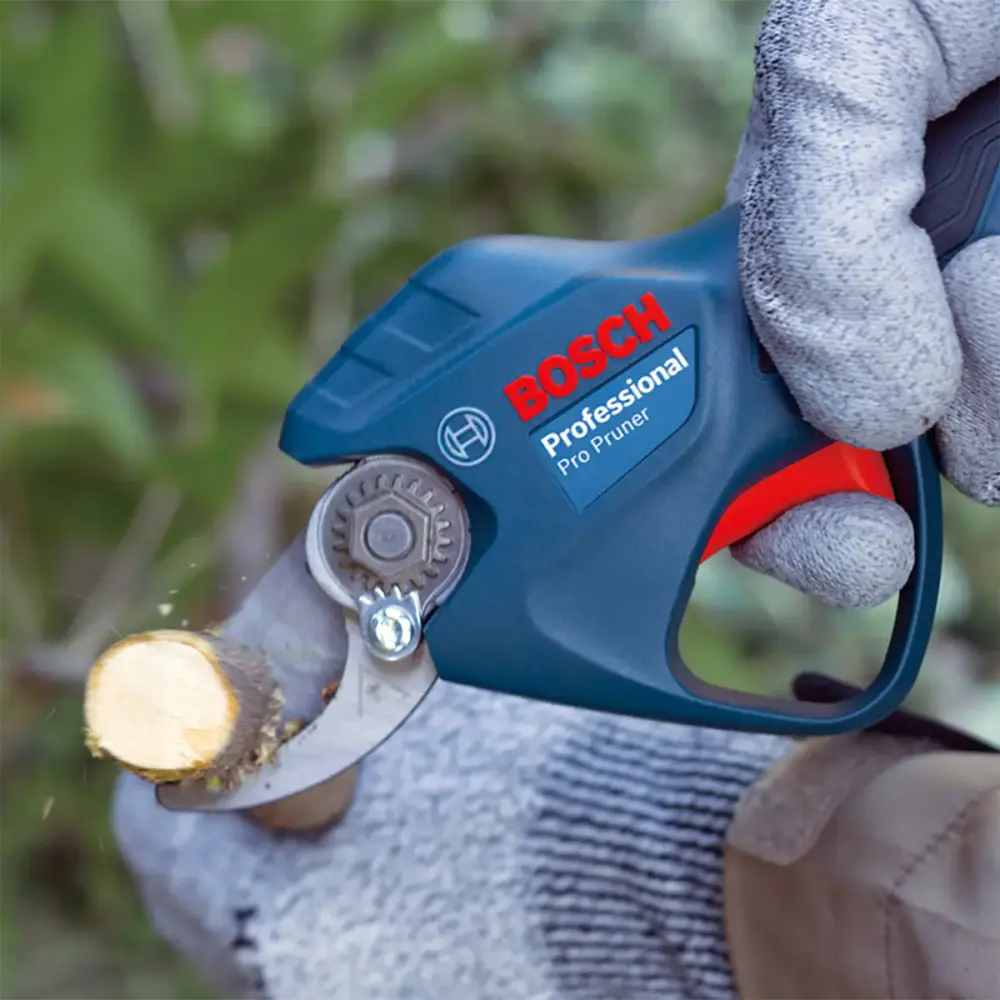 Tesoura para poda à bateria 12V pro pruner brushless sem bateria e sem carregador Bosch — fotografia 8
