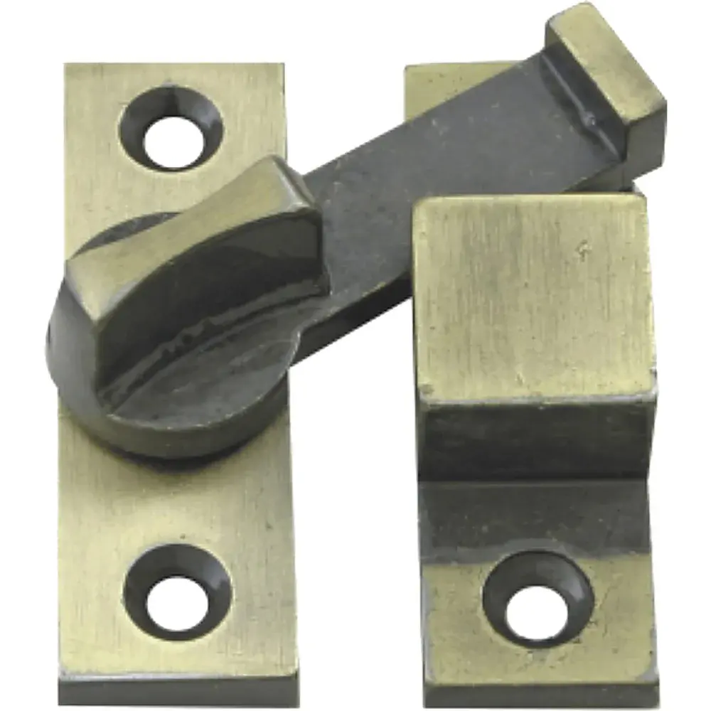 Tranqueta simples bico virado cromado 4CM Isero