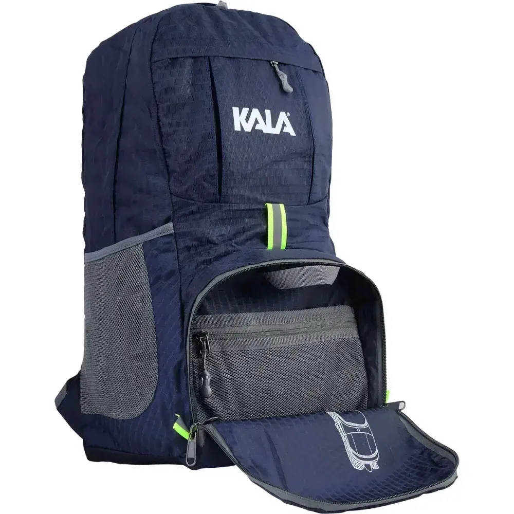 Mochila ultra compacta em poliéster azul 30L Kala — fotografia 9