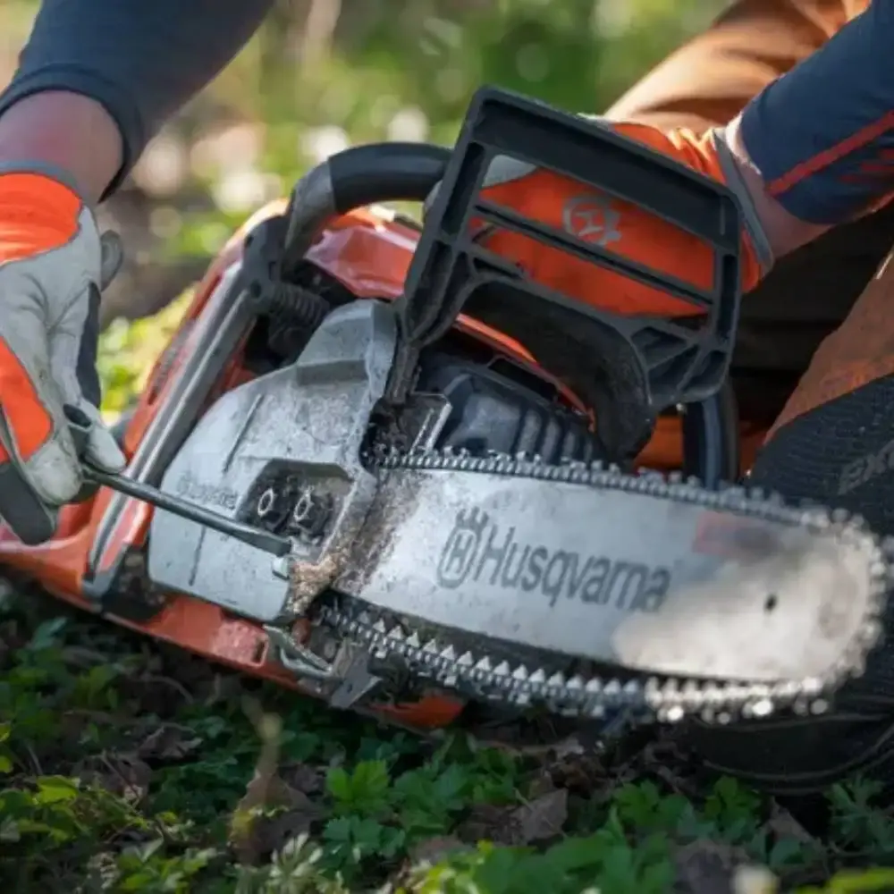 Motosserra a gasolina 51,7 CC sabre 18 POL 353 Husqvarna — fotografia 8