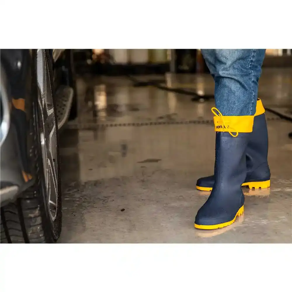 Bota de PVC azul com polaina amarela cano médio com forro Vonder — fotografia 4