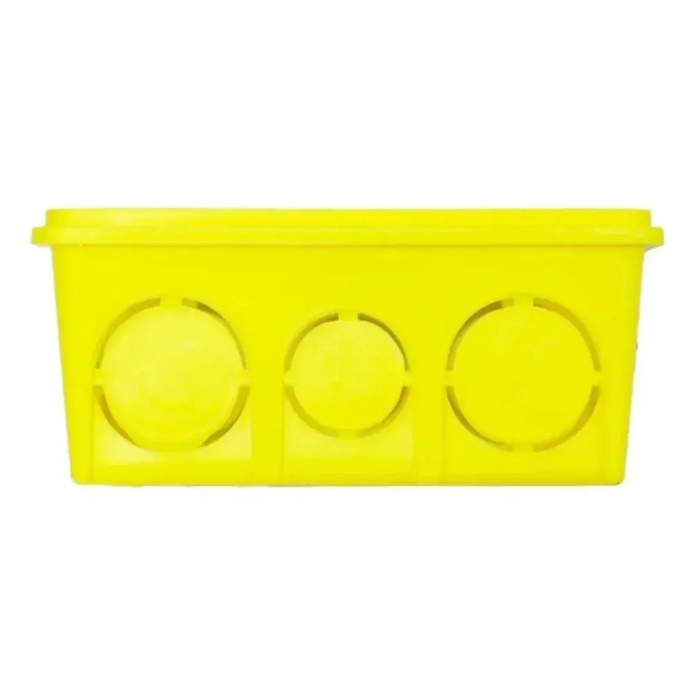 Caixa luz 4X4 am pvc Plastilit — fotografia de referência