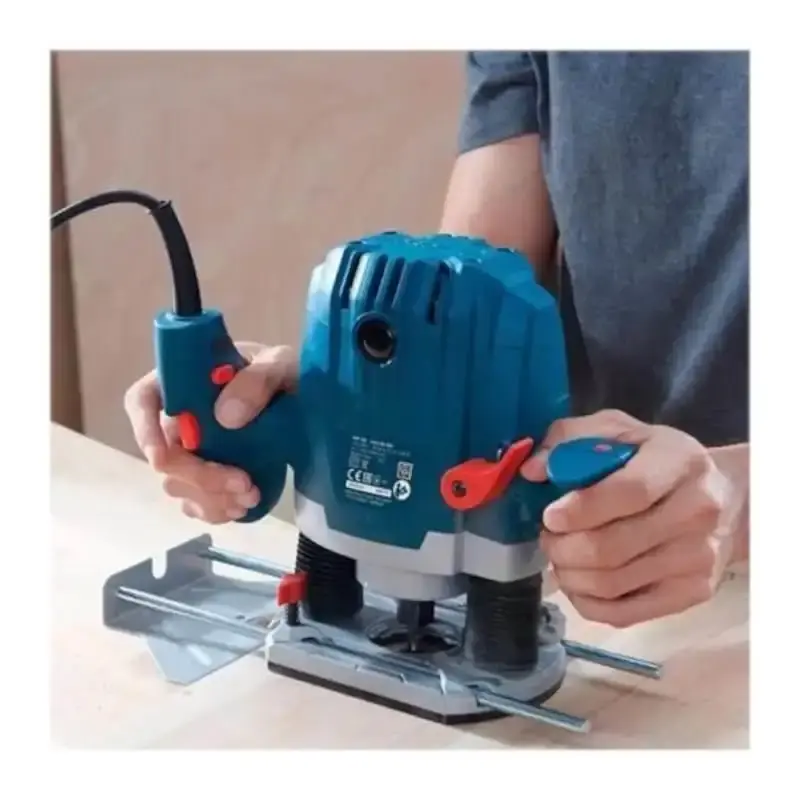 Tupia de coluna 6 MM 1300W profissional com acessórios GOF 130 Bosch 110 V — fotografia 7