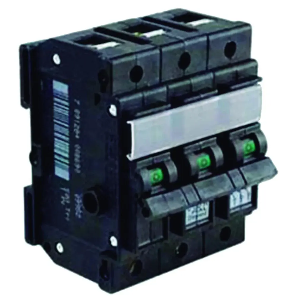 Disjuntor tripolar nema preta 60A Pial