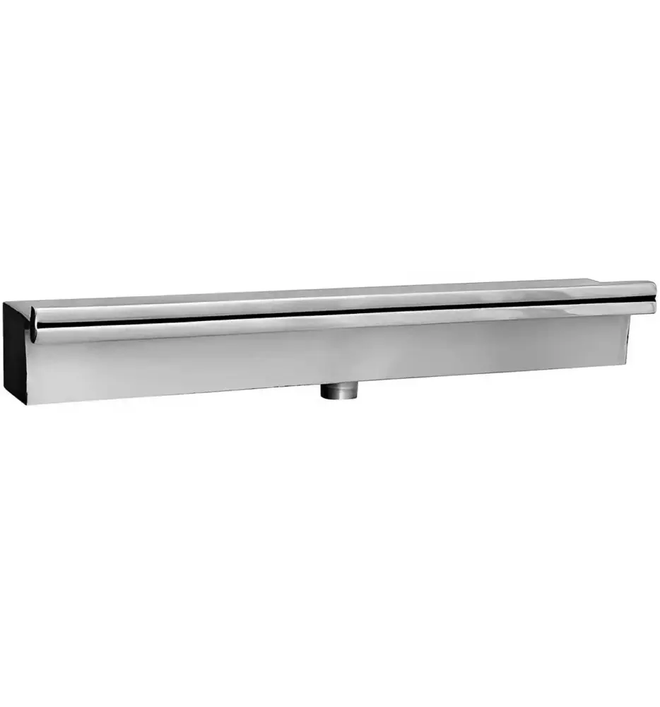 Cascata de Embutir 65 cm para Piscina em Aço Inox EVALD — fotografia de referência
