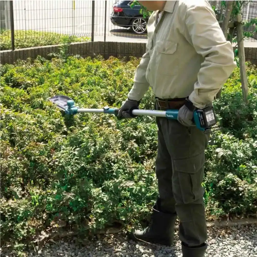 Aparador para cerca viva 460MM com bateria 12V 2,0AH e carregador bivolt Makita — fotografia 3