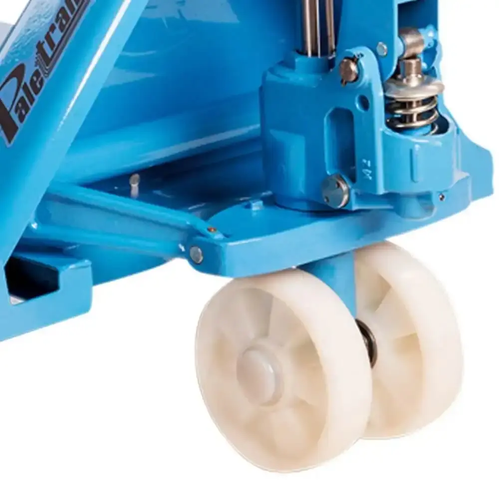 Paleteira transpalete manual 680 MM 3.000 KG TM3000 RTN Paletrans — fotografia 4